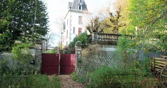 Chambre d'hotes" Le Chateau De Saint Roch" à Ambazac en Haute-Vienne (Limousin)- portail accès_24 Chambre d'hotes" Le Chateau De Saint Roch" à Ambazac en Haute-Vienne (Limousin)- portail accès_24