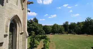 Château de Bort à Saint Priest Taurion en Haute-Vienne (Nouvelle Aquitaine)- Vue de la chambre des îles_46 Château de Bort à Saint Priest Taurion en Haute-Vienne (Nouvelle Aquitaine)- Vue de la chambre des îles_46
