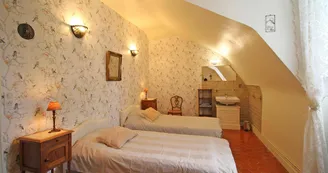 Château de Bort à Saint Priest Taurion en Haute-Vienne (Nouvelle Aquitaine)- La Suite de la Tour_14 Château de Bort à Saint Priest Taurion en Haute-Vienne (Nouvelle Aquitaine)- La Suite de la Tour_14