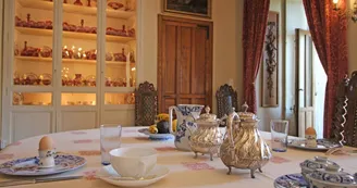 Château de Bort à Saint Priest Taurion en Haute-Vienne (Nouvelle Aquitaine)- salle du petit déjeuner_4 Château de Bort à Saint Priest Taurion en Haute-Vienne (Nouvelle Aquitaine)- salle du petit déjeuner_4