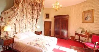 Château de Bort à Saint Priest Taurion en Haute-Vienne (Nouvelle Aquitaine)- La Suite de la Tour_32 Château de Bort à Saint Priest Taurion en Haute-Vienne (Nouvelle Aquitaine)- La Suite de la Tour_32