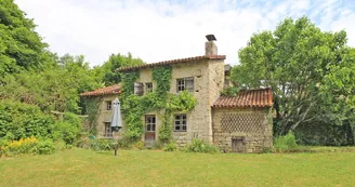 Gîte de Chèdeville à Ambazac en Haute-Vienne_1