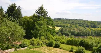 Gite "Le Genie De La Foret" à Compreignac en Haute-Vienne (Limousin)_44