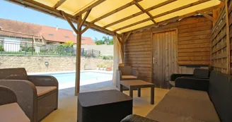 Gite "Lavaud" à Folles en Haute-Vienne (Nouvelle Aquitaine)- auvent auprès piscine_34
