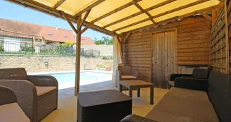 Gite "Lavaud" à Folles en Haute-Vienne (Nouvelle Aquitaine)- auvent auprès piscine_34