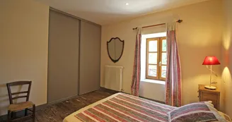 Gite "Chabanne" à Saint Sylvestre en Haute-Vienne (Nouvelle Aquitaine) - chambre à l'étage_41 Gite "Chabanne" à Saint Sylvestre en Haute-Vienne (Nouvelle Aquitaine) - chambre à l'étage_41