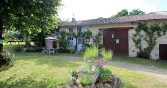 Gite"Puy Bouraud" à Vaulry en Haute-Vienne (Limousin)_23