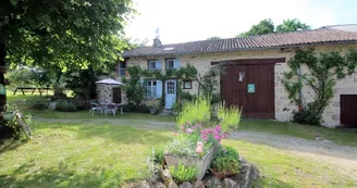 Gite"Puy Bouraud" à Vaulry en Haute-Vienne (Limousin)_1