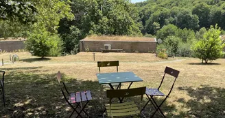 Espace détente ombragé Espace détente ombragé