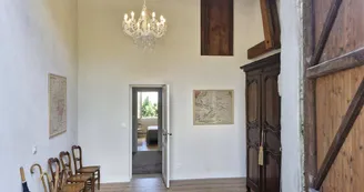 Les Granges du Tais à Ambazac en Haute-Vienne (Nouvelle Aquitaine) - Entrée Grange_8