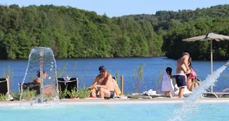 Piscine aqualudique du Lac de Saint-Pardoux - Bassin extérieur et lac_7 Piscine aqualudique du Lac de Saint-Pardoux - Bassin extérieur et lac_7