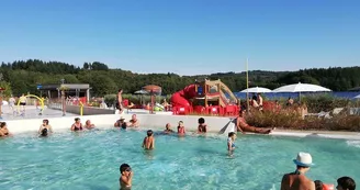 Piscine aqualudique du Lac de Saint-Pardoux - Bassin_6 Piscine aqualudique du Lac de Saint-Pardoux - Bassin_6
