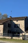 vacances-au-lac-de-saint-pardoux-gite-de-france-14-personnes-haute-vienne-exterieur-maison-de-vacances-france-03